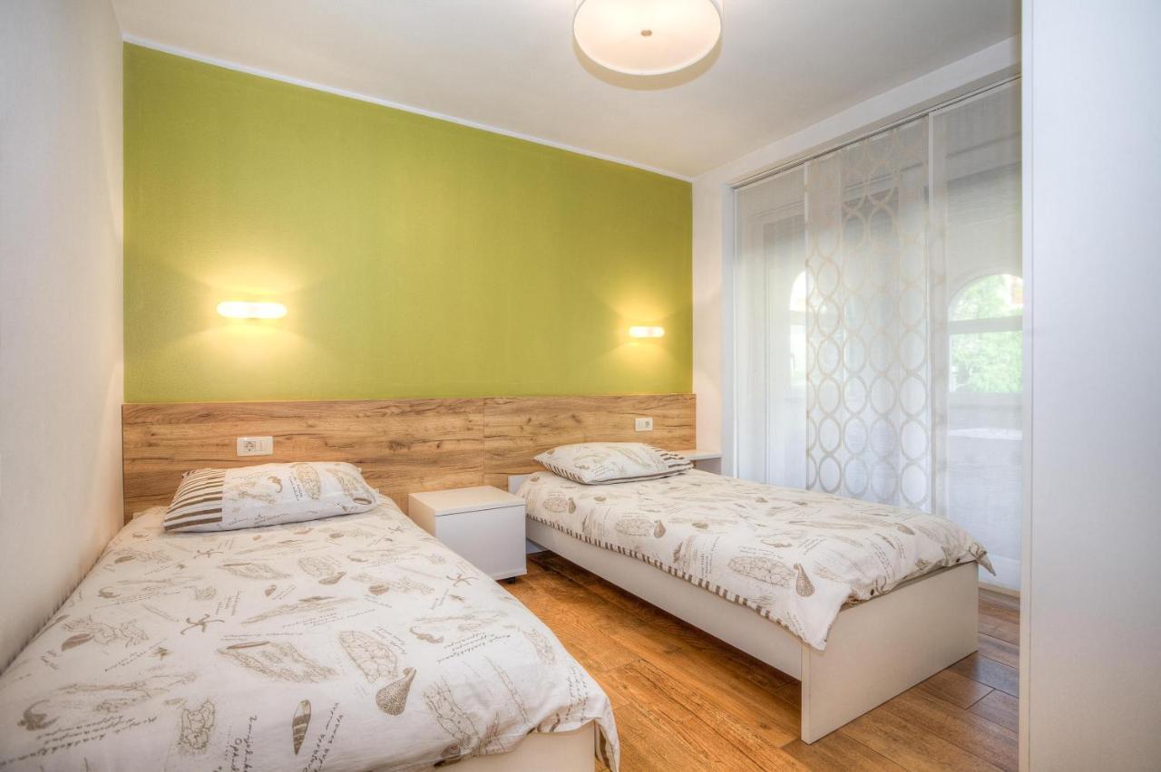 Diconi Apartment Пула Екстериор снимка